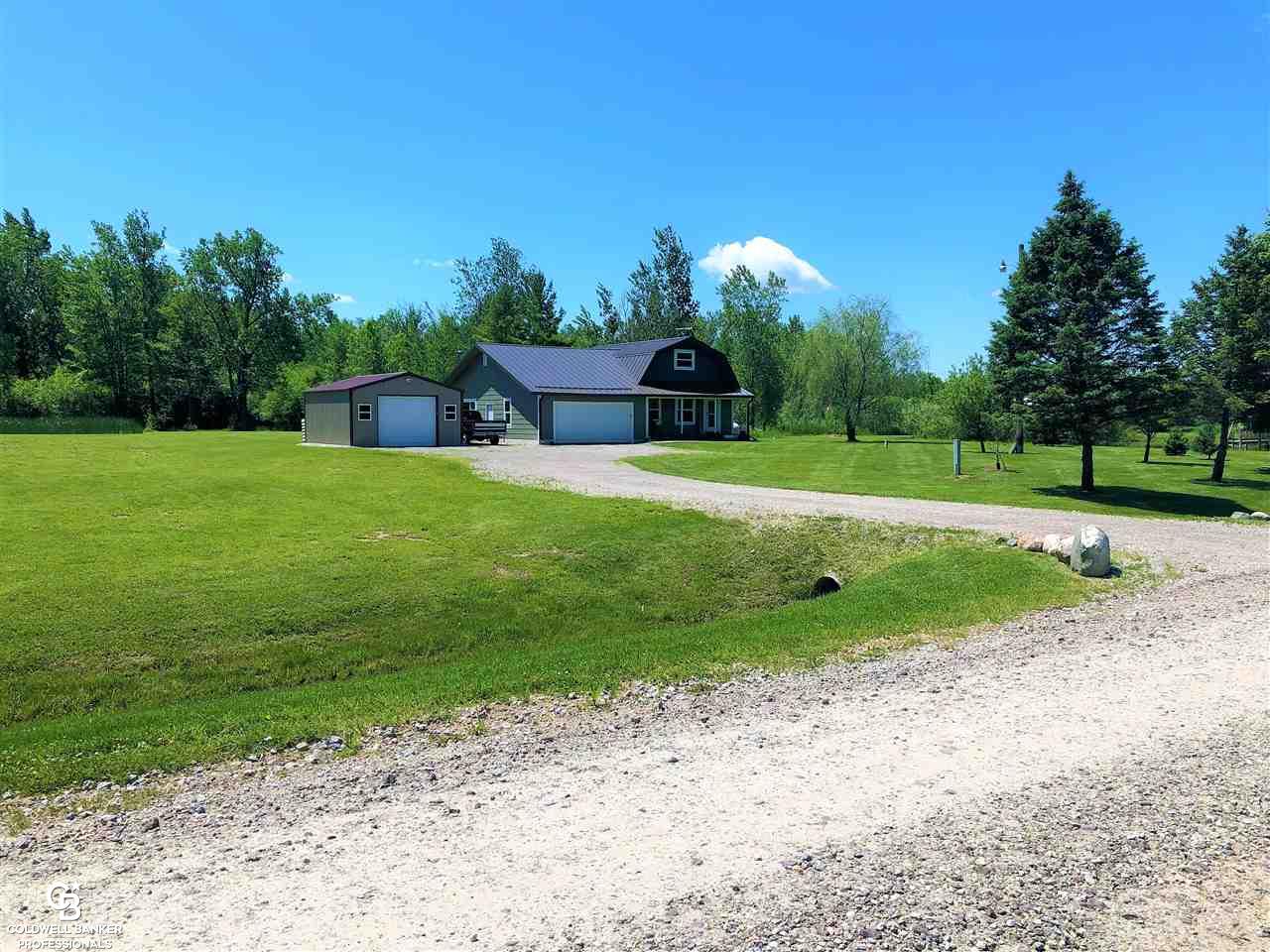 13315 Fisher Rd, Melvin (St Clair), MI 48454-9601