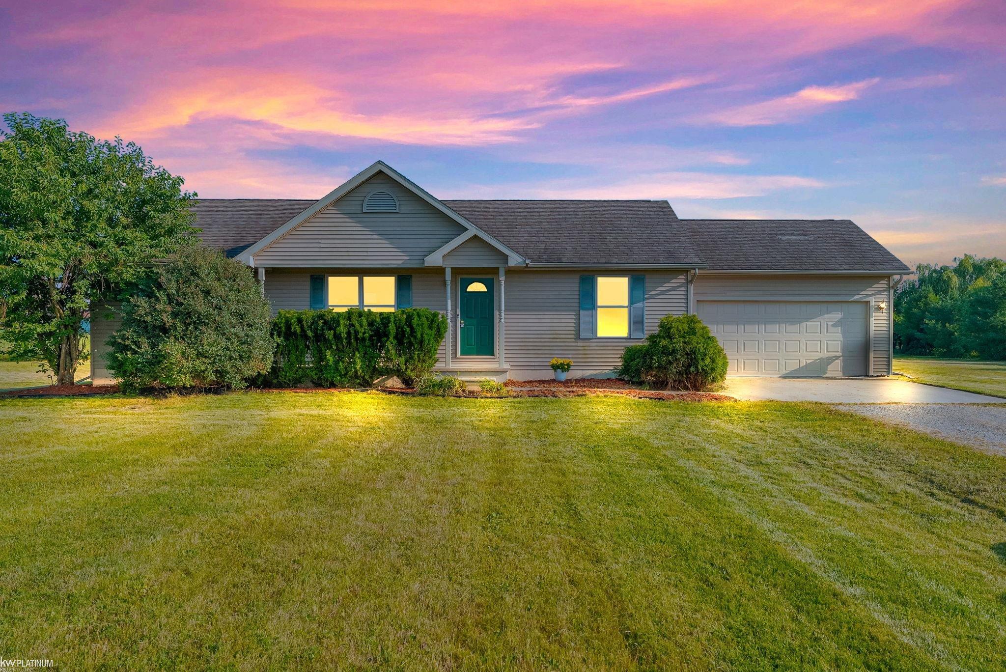 5470 Washington Rd, Carsonville, MI 48419-9029