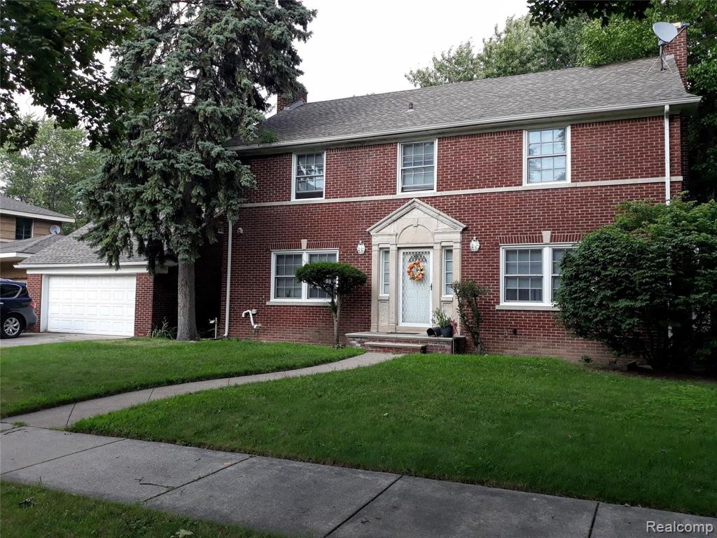 19134 Berkeley Road, Detroit, MI 48221-1802