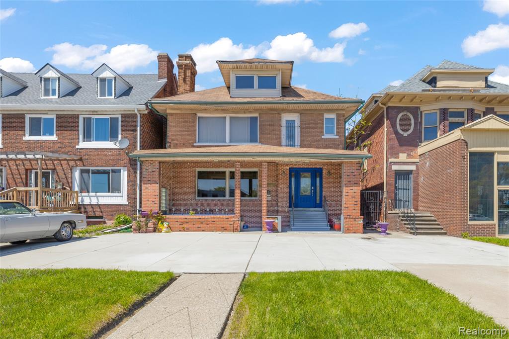 2425 W Grand Blvd, Detroit, MI 48208-1210
