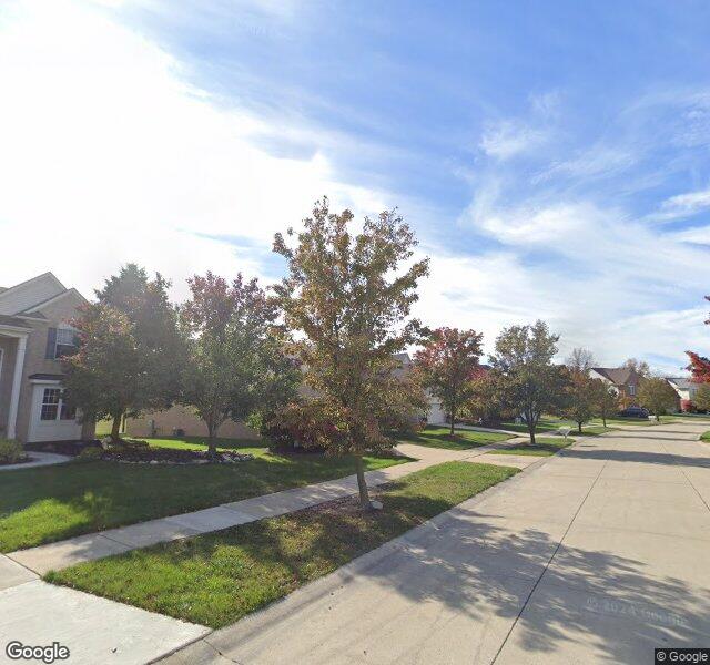 43728 South Timberview Dr, Belleville, MI 48111