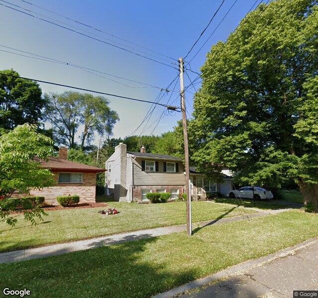 3301 Helber St, Flint, MI 48504-4103