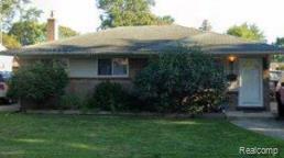 2094 Malvina St, Lincoln Park, MI 48146
