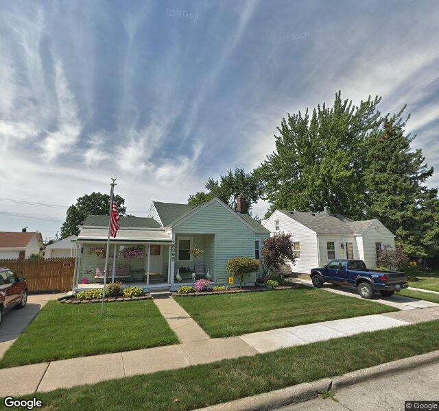 2090 Russell Ave, Lincoln Park, MI 48146-1439