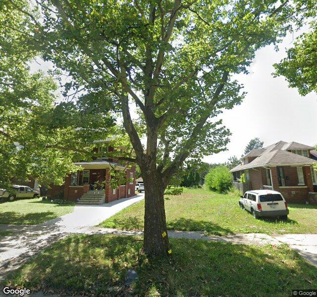 598 Lakewood St, Detroit, MI 48215-3235