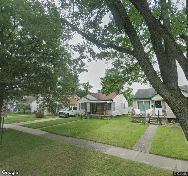 3912 Gloria St, Wayne, MI 48184-1970